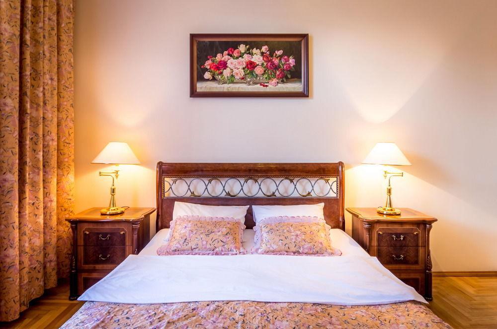 Hostel Kreschatik Kijev Kültér fotó